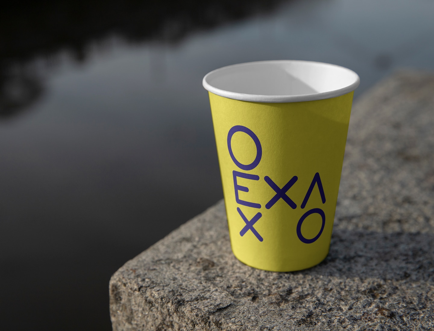 mockup de gobelet exa par Grafeek Communication / Imprimerie Arlequin, Objets publicitaires personnalisés à Dommartin-lès-Toul